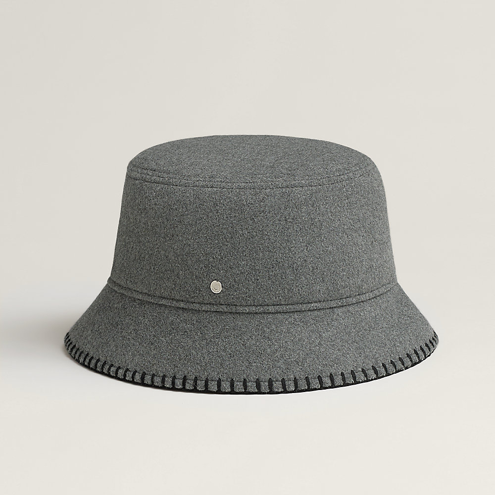 HERMES 新作 バケットハット 大人カジュアル 上品 Harper Emile HERMES 新作 バケットハット 大人カジュアル 上品 Harper Emile